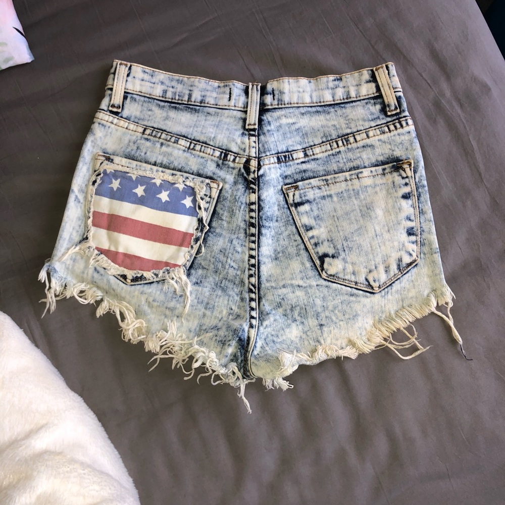 High waisted short shorts